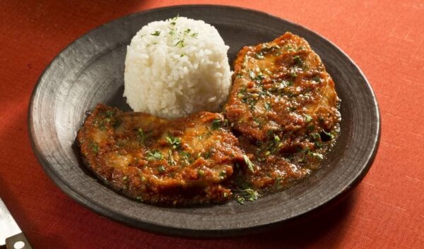 Super Cerdo te da super mejores recetas: medallones de lomo con arroz. Un plato sencillo y rico para preparar cualquier día de la semana.